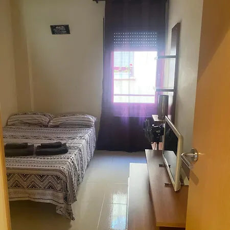 Climatise + Garage Apartment
